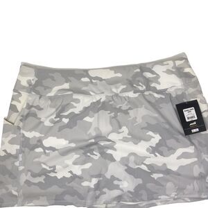 Avia Women's Skort Size XxxL/ 3x Gray Camo  Commuter skort